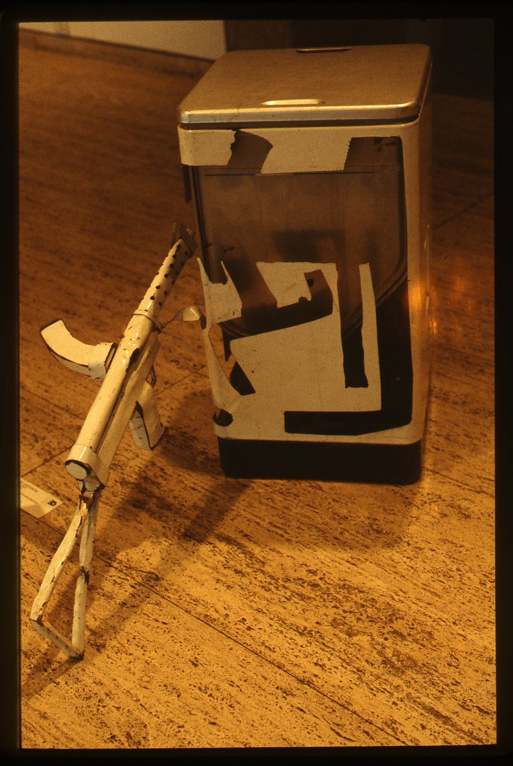 Single tub with machine gun 2