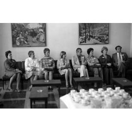 UOW Wives Group.  n2a_26_01
