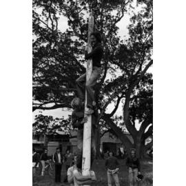 Commem Day.  n2a_22_07