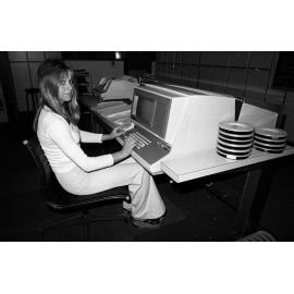 Computer centre.  n2a_08_04