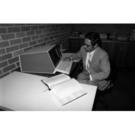 Professor Juris Reinfelds.  n2a_08_01