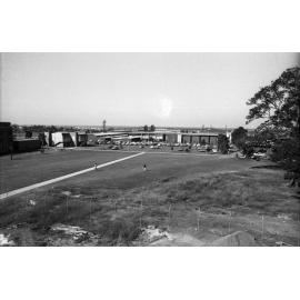 Campus scenes.  n2a_05_28