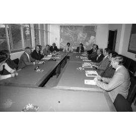 Wollongong City Council and University meeting.  n2a_05_17