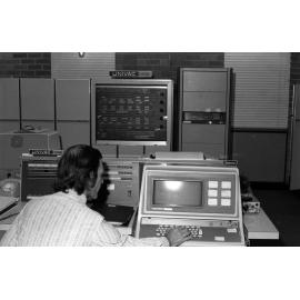 Computer centre. n2b_54_14