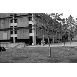 SRC library tour. n2b_24_05
