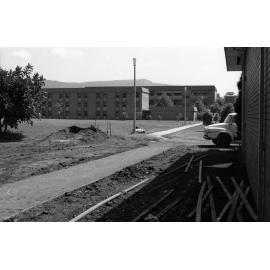 Campus scenes. n2b_01_13