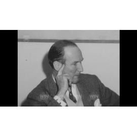 A man talks about business development