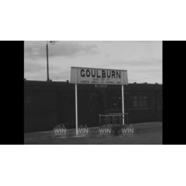 Wool exports to USA going on train