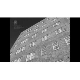 Checking on progress of Wollongong Hospital extensions