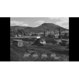 Construction of the Mont Shepherd heated asthma pool in Figtree