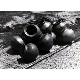 Finished pots, Yabob, Madang district