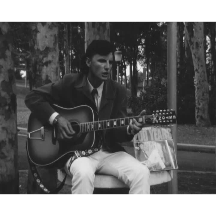 Folk singer