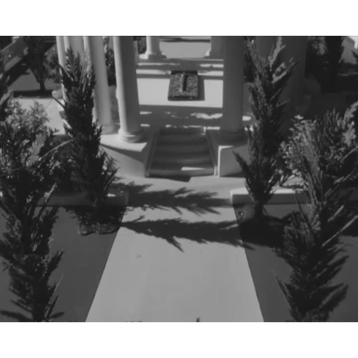 Model war memorial