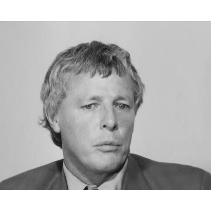 Wollongong University College tuition fees