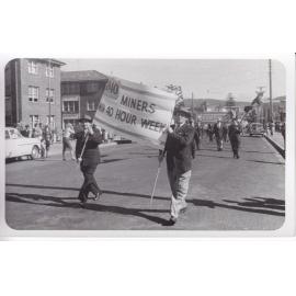 May Day march 1960, no.25