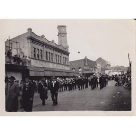 May Day march 1930s, No.13