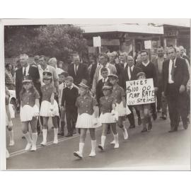 May Day march 1971, no.7