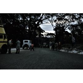 Buses arriving Mt Keira Park 